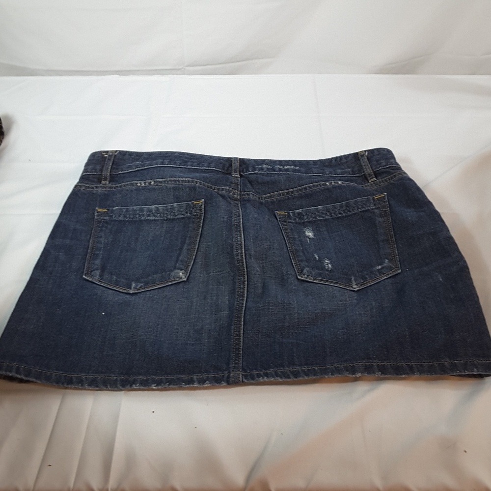 Loft Distressed Jean mini skirt Size 12 - Picture 5 of 7